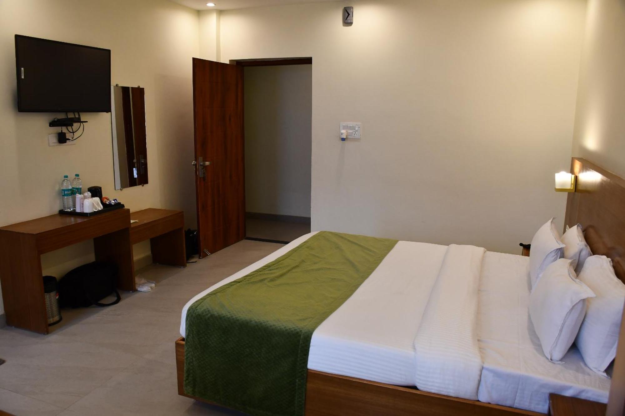 Shivansh Green Resort Rishīkesh Esterno foto